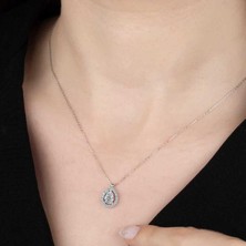 Gumush Swarovski Taşlı Gümüş Tektaş Bayan Kolye