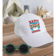 BK Kids Happy Summer Tasarımlı Beyaz Cotton Çocuk Şapkası ve Yeşil Çocuk Güneş Gözlüğü Hediye Seti