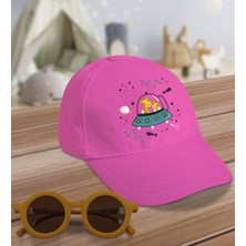 BK Kids Sevimli Zürafalar Tasarımlı Pembe Cotton Çocuk Şapkası ve Sarı Çocuk Güneş Gözlüğü Hediye Seti