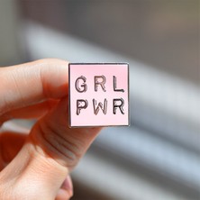 Kagito “grl Pwr” Broş