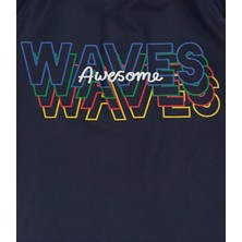 Erkek Çocuk Slogan Baskılı Kısa Kollu ve Şapkalı Lacivert Güneş Korumalı T-Shirt Mayo Seti
