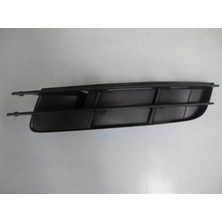 TŞT 2006 - 2012 Audi Q7 Ön Tampon Panjuru Sol Siyah (Oem NO:4L0807681)