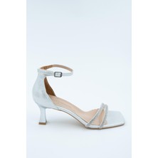 Modabuymus Gümüş Taşlı Çift Bant Kadeh Topuklu Ayakkabı - Lovely