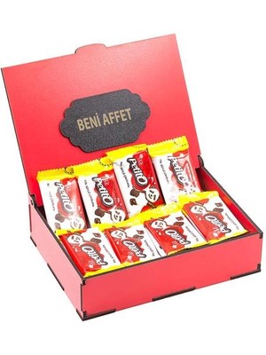 Nostaljik Lezzetler Sevdiklerinize Özel Kırmızı Ahşap  Kutusunda 24 Adet Petito ( Beni Affet Yazılı )