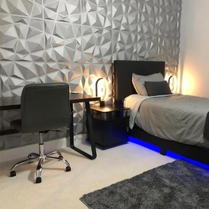 Bella Carpeti 3D Kabartmalı Pvc Yeni Nesil Duvar Paneli Boyanabilir Yapışkanlı Elmas Model 50x50cm