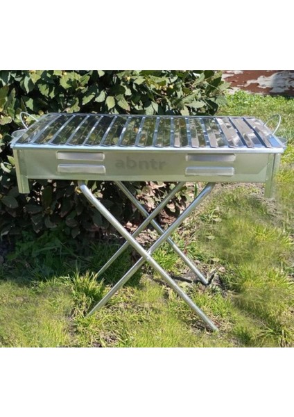 Ayaklı Büyük Mangal 50 cm Kebapçı Tipi Geniş Oluklu Paslanmaz Galvaniz Gövde Krom Köfteci Izgarası