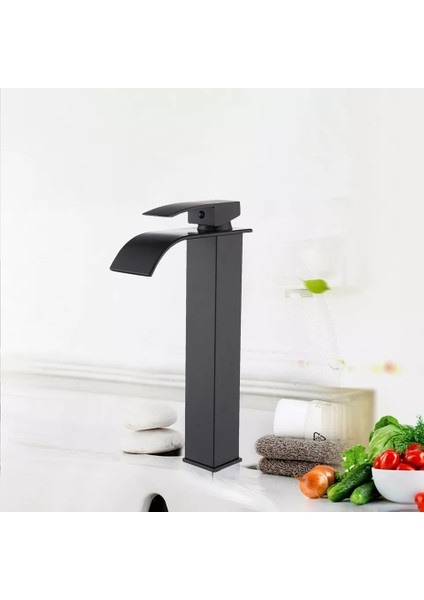 Siyah Kare Çanak Lavabo Bataryası Oval Çıkış Şelale Model Uzunyüksek Lavabo Musluğu Çift Girişli