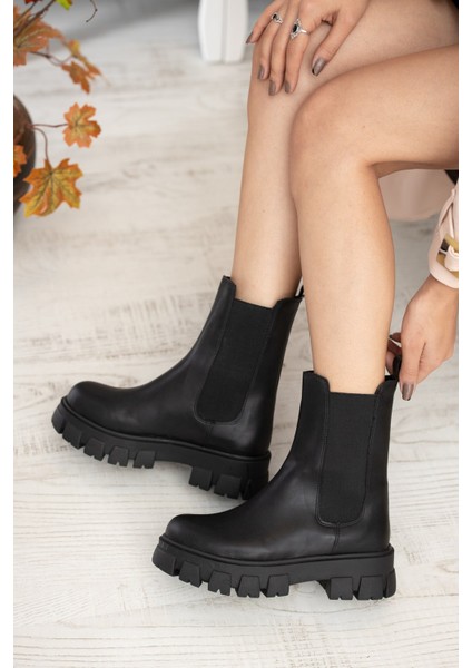 Senni Siyah Yandan Lastikli Kalın Taban Günlük Bot modelleri