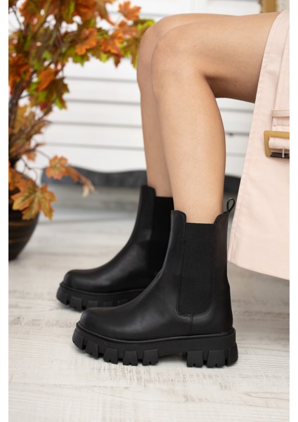 Senni Siyah Yandan Lastikli Kalın Taban Günlük Bot indirimleri