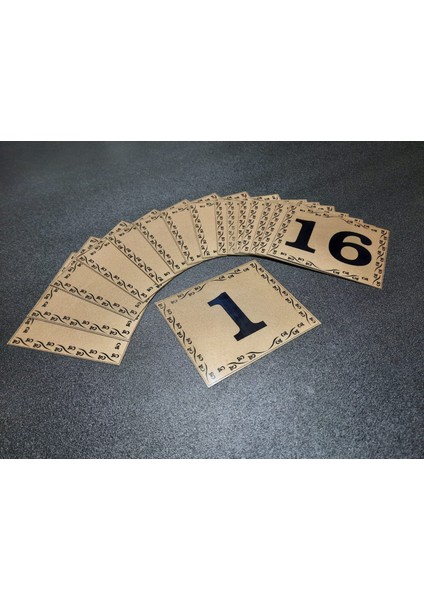 Kapı Numaraları No 1 Den 16 E 10X12 cm Yapışkanlı Metalik Altınsarı Üzeri Siyah Baskı