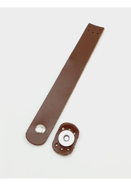 18X2,3 cm Kızıl Kahve Deri Düz Çanta Kapağı Gümüş Metalli