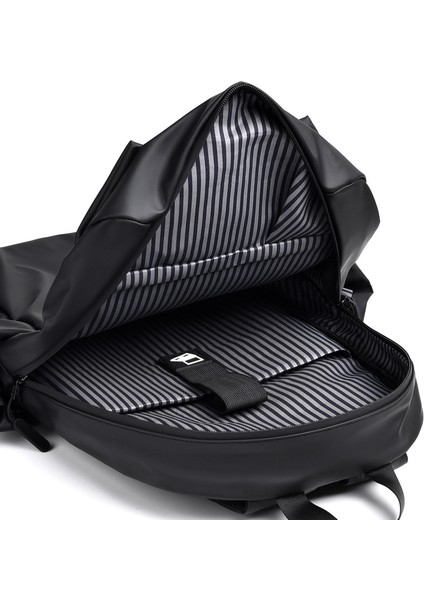 Erkek Su Geçirmez Sırt Çantası (Yurt Dışından) modelleri