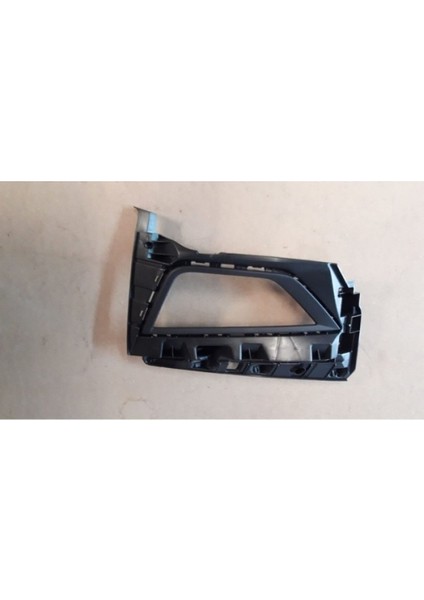 2017 - 2021 Volkswagen Polo 7 Sis Lamba Kapağı Sol Sis Delikli (Bfn) (Oem NO:2G0853665G9B9)