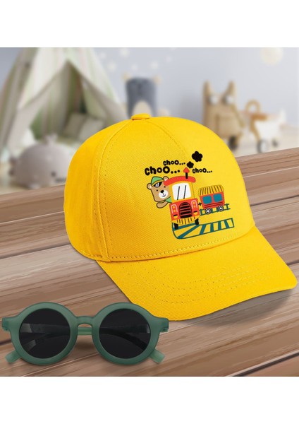Kids Tren Tasarımlı Sarı Cotton Çocuk Şapkası ve Yeşil Çocuk Güneş Gözlüğü Hediye Seti