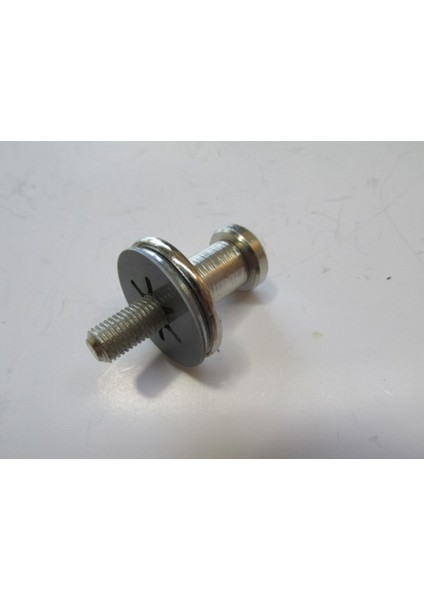 Dacıa Sandero - 2009 - 2012 Ön - Arka Kapı Kilit Karşılığı Sağ - Sol Aynı Adet Oem No: 8200735230