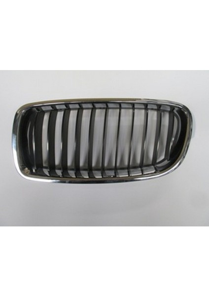 2012 - 2014 Bmw 3 Serı F30 - Ön Panjur Sol Nikelajlı Iç Petekleri Siyah (Standart) (Oem NO:51137255411)