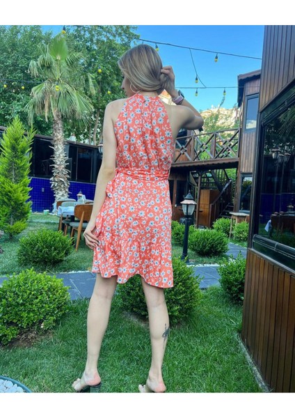 Turuncu Çiçek Desenli Halter Yaka Elbise