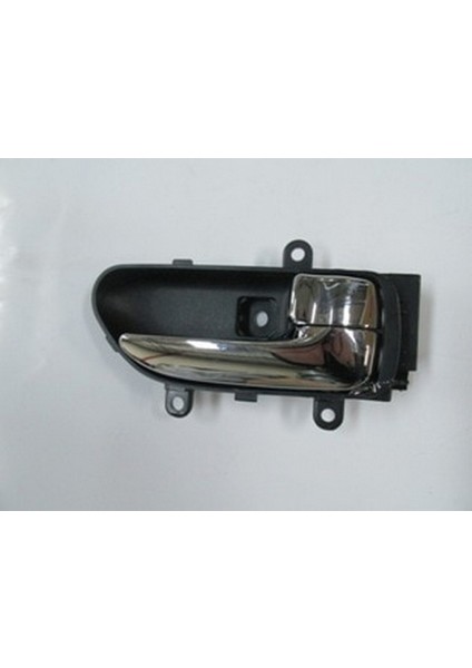 2008 - 2012 Nissan Xtrail Ön Kapı Iç Açma Kolu Sağ Siyah (Elceği Nikelajlı) (Hushan) (Oem NO:806709Y000)