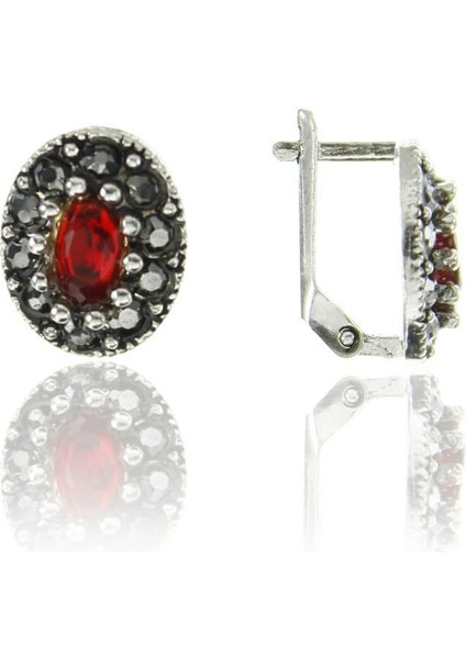 Doğan Silverkadın Gümüş Markazit Taşlı Oval Model Küpe DGN20445