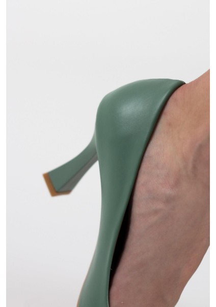 Yeşil Stiletto Kadeh Topuklu Ayakkabı - Kanger