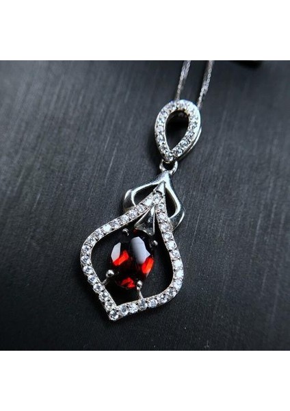 Gerçek Doğal Garnet Kolye Kolye Sertifikası ile 925 Katı Gümüş Kırmızı Taş Güzel Charm Takı Kadınlar Için | Kolyeler fırsatları