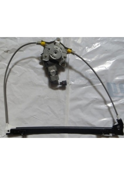 TW 1988 - 1998 Suzukı Vitara Ön Cam Su Bidonu/deposu 5kapı (Çift Motorlu) (Oem NO:3845061A00)