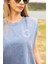 Indigo Yıkamalı Vatkalı Kolsuz T-Shirt 3