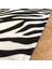 Zebra Desenli Kare Runner Örtü 3