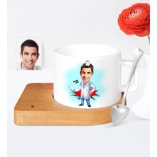 BK Kişiye Özel Bay Diş Hekimi Karikatür Ahşap Altlıklı Seramik Fincan - 3