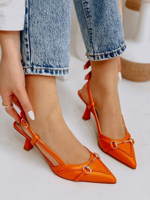 Turuncu Deri (Moss) Toka Detay Kadın Stiletto