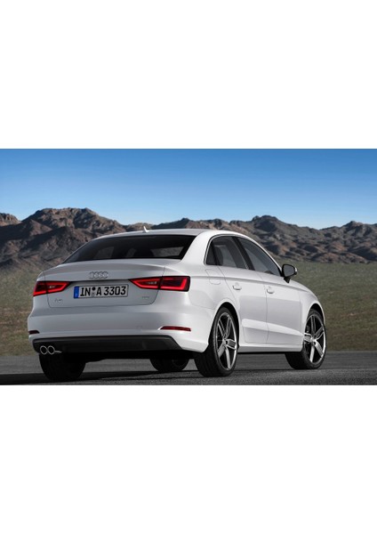 Audi A3 Sedan 2013-2016 Sağ Yan Dış Dikiz Aynası Çerçevesi 8V0857240