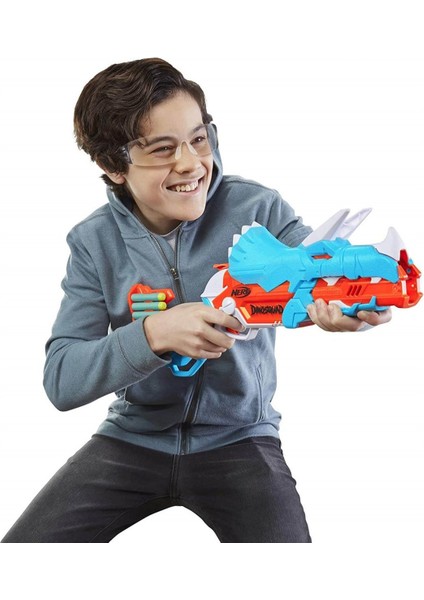 Dinosquad Tricera-Blast F0803 modelleri