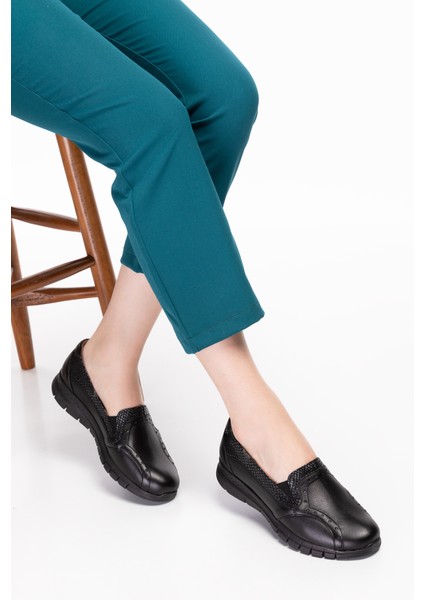 Kadın Deri Hafif Taban Ayakkabı fiyatları