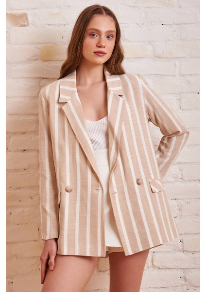 Çizgili Blazer Çeket