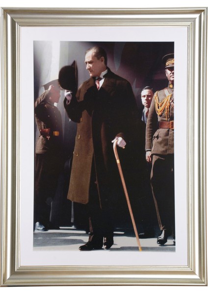 Gümüş Renkli Çerçeveli Tablo