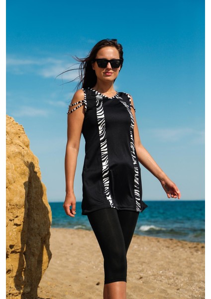 Kadın Siyah Zebra Desenli Tasarım Yarı Kapalı Mayo M2209