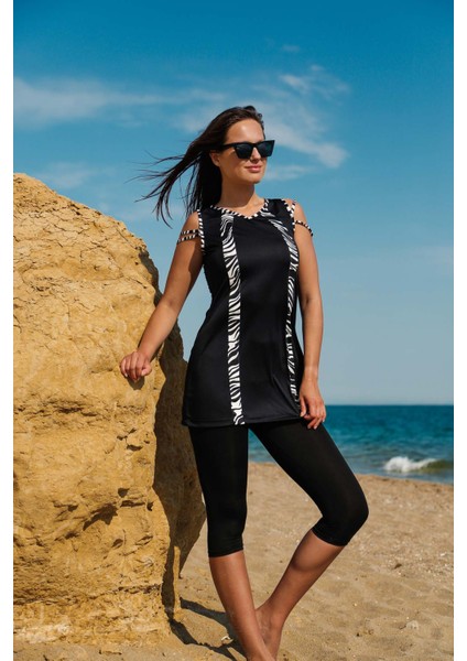 Kadın Siyah Zebra Desenli Tasarım Yarı Kapalı Mayo M2209 modelleri