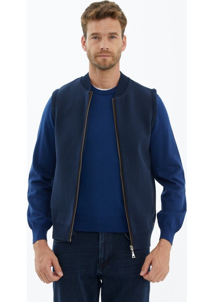Lacivert Triko Yelek Erkekler İçin Modern Dik Yaka ve Nubuk Detaylı modelleri