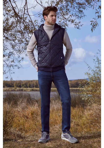 Kapitoneli Kapüşonlu Fermuarlı Triko Yelek - Lacivert