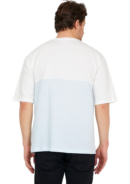 Oversize Beyaz/mavi Erkek Jakarlı Bisiklet Yaka Kısa Kollu T-Shirt fırsatları