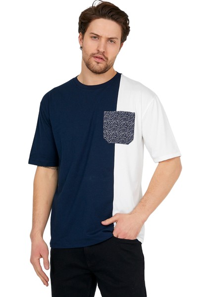 Lacivert/beyaz Erkek Bisiklet Yaka Kısa Kollu Cepli T-Shirt