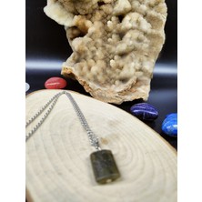 Doğal Taş Delisi Labradorit Doğal Taş Kolye Ucu (47 cm Zincir Dahil)