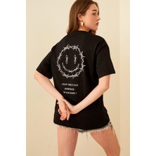 Swist Siyah Hedonistic Sırt Baskılı Oversize Kadın Tshirt