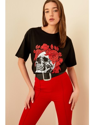 Swist Siyah Kuru Kafa Gül Baskılı Oversize Kadın Tshirt