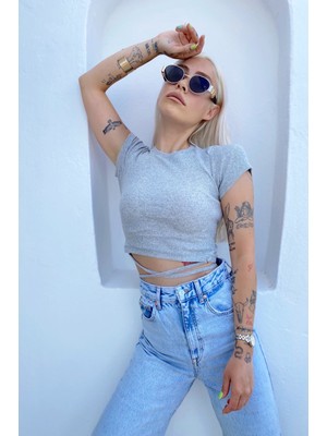 Swist Gri Kısa Kol Biye Bağlamalı Crop Bluz