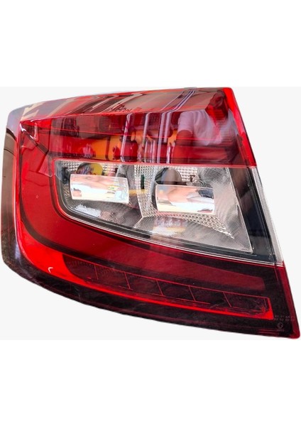 Skoda Octavia Ledli Sol Arka Stop Lambası 2017--2019