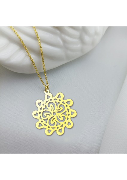 925 Ayar Gümüş Kalpli Çarkıfelek Kolye