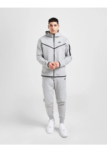 Tech Fleece Erkek Eşofman Takımı