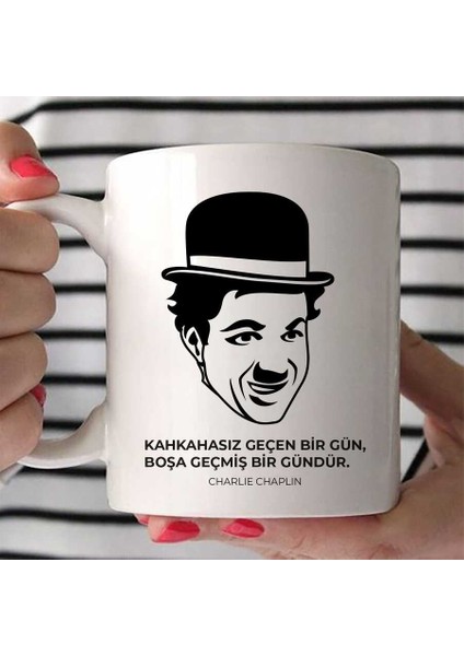 Charlie Chaplin Kupa Bardak - Kahkahasız Geçen Bir Gün