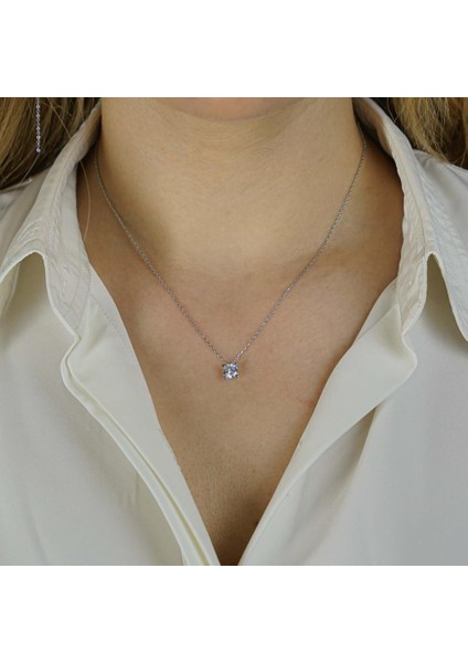 Pırlanta Tasarımlı Tektaş 925 Ayar Gümüş Kadın Kolye fiyatları